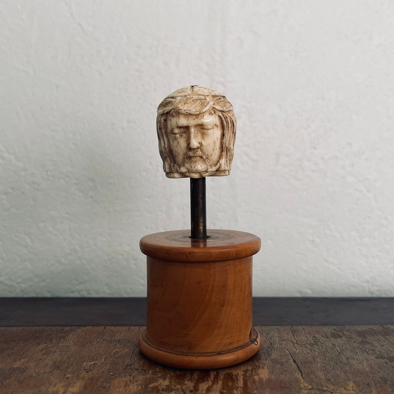 Memento Mori – Christ's Head Carving