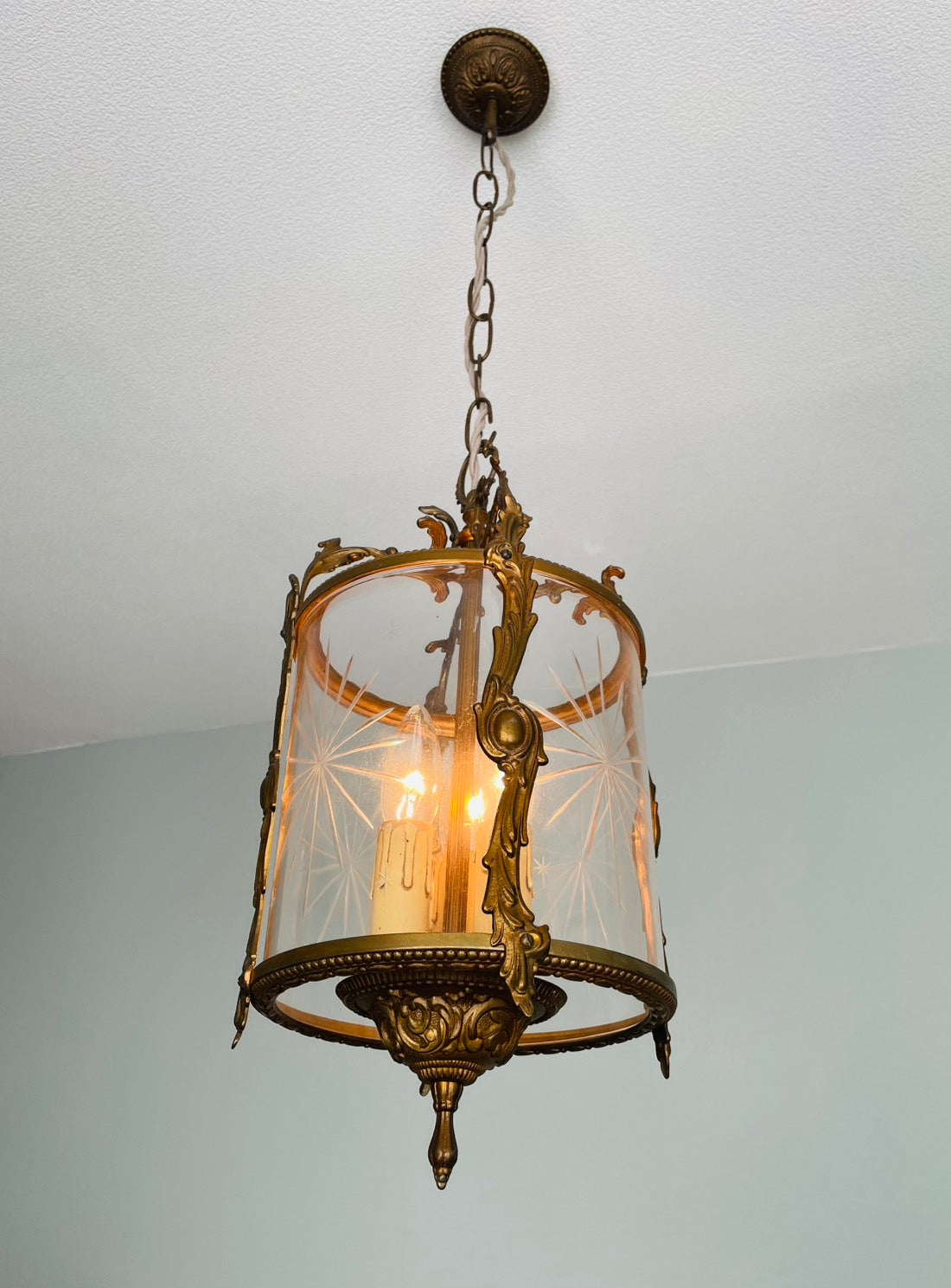 French Lantern Chandelier – Mid-20th Century